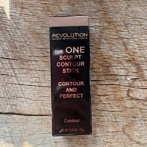 ☀️ 5/25 ☀️ Revolution Contour Stick